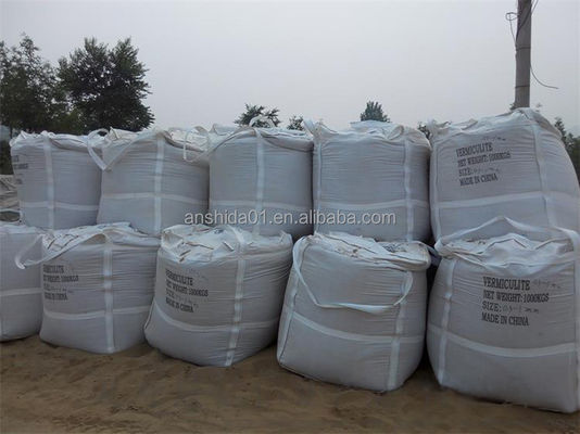 Vérmiculite d'argent Flocons 0,7-2 mm Chine fournisseur Vérmiculite d'argent Prix