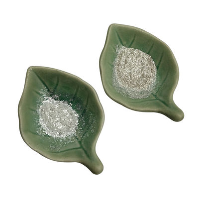 35 ans d'expérience dans l'usine de fabrication de micas en flocons de moscovite